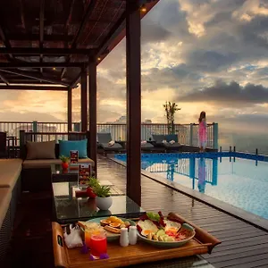 Cozy Savvy Boutique Hoi An